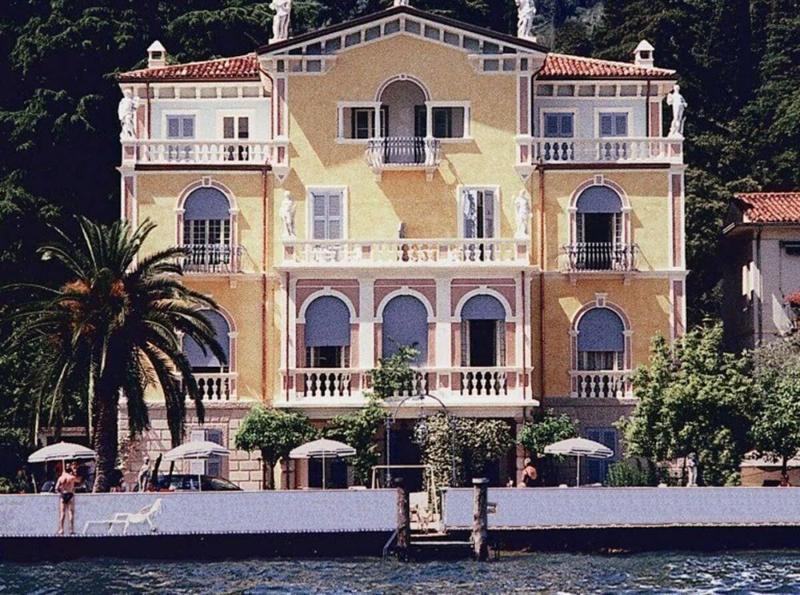 Hotel Monte Baldo E Villa Acquarone ガルドーネ・リヴィエラ エクステリア 写真